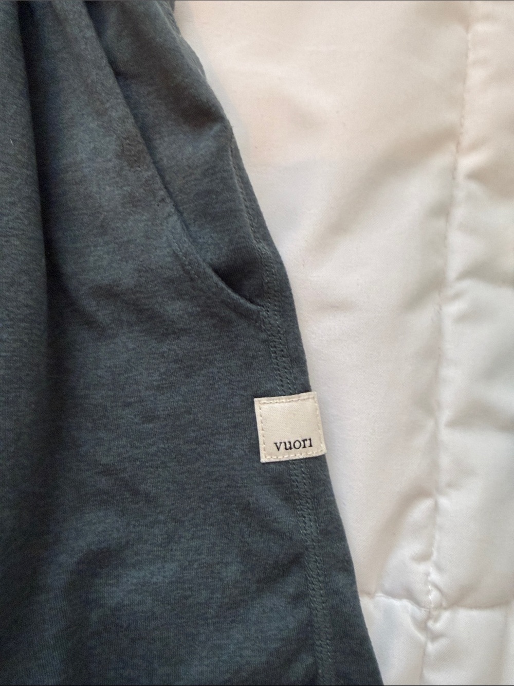 Vuori boyfriend Shorts (VW3007), Stone Heather, Size S - Picture 5 of 11